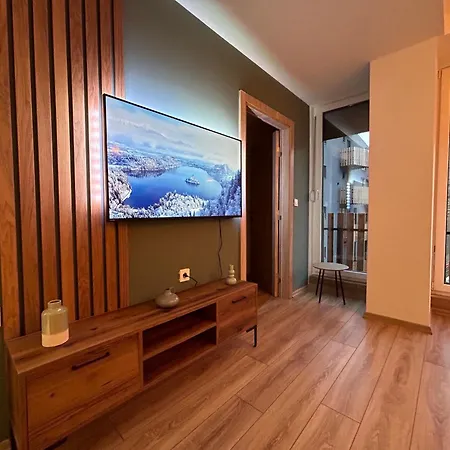 Apartment Adora's